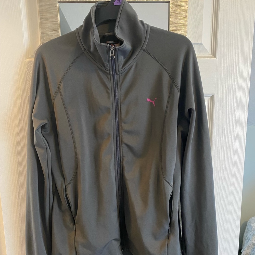 Puma Zip Up Size L